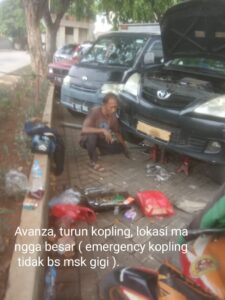 servis mobil panggilan avanza turun kopling